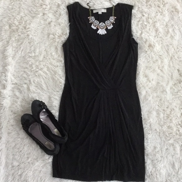 LOFT Dresses & Skirts - Loft Sleeveless Dress 💗